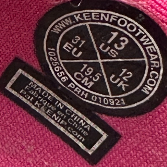 Keen Knotch Creek Girls Sandals Closed Toed Hiking Water Shoe in Pink - Picture 7 of 7